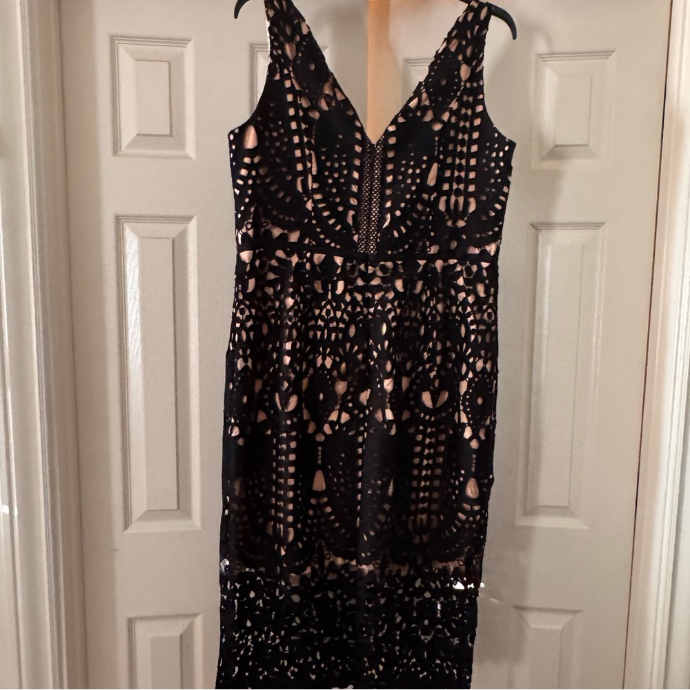 Black Embellished Knee-Length Cocktail Dress